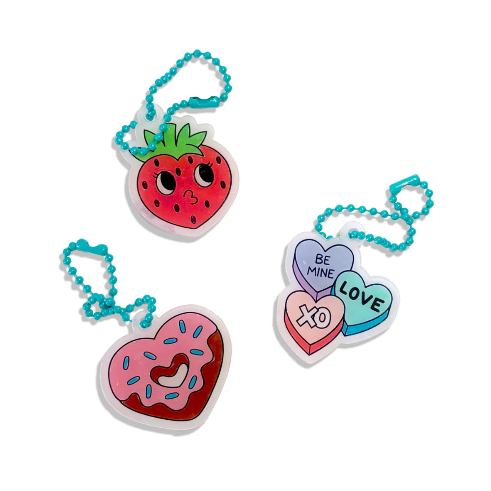 Ooly Shrink Its Mini Hugs and Kisses