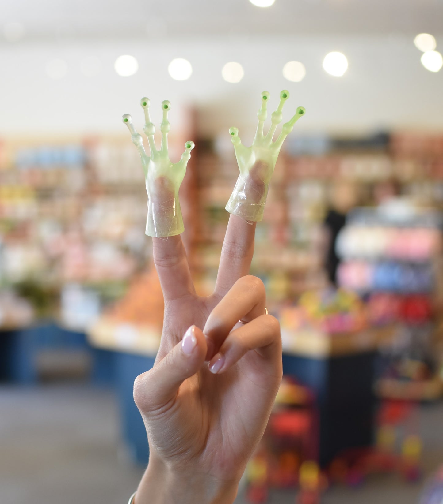 Archie McPhee - Glow In The Dark Alien Finger Hands
