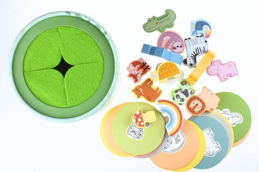 Tooky Toy My Forest Friends Touch and Match Mystery Bucket