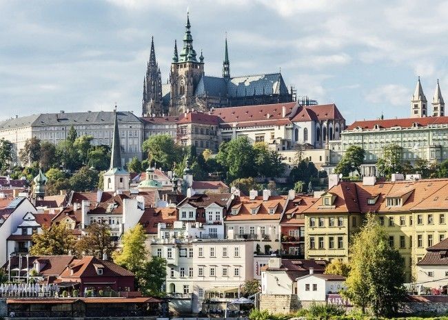 Ravensburger 1000pc Jigsaw Puzzle Prague Castle
