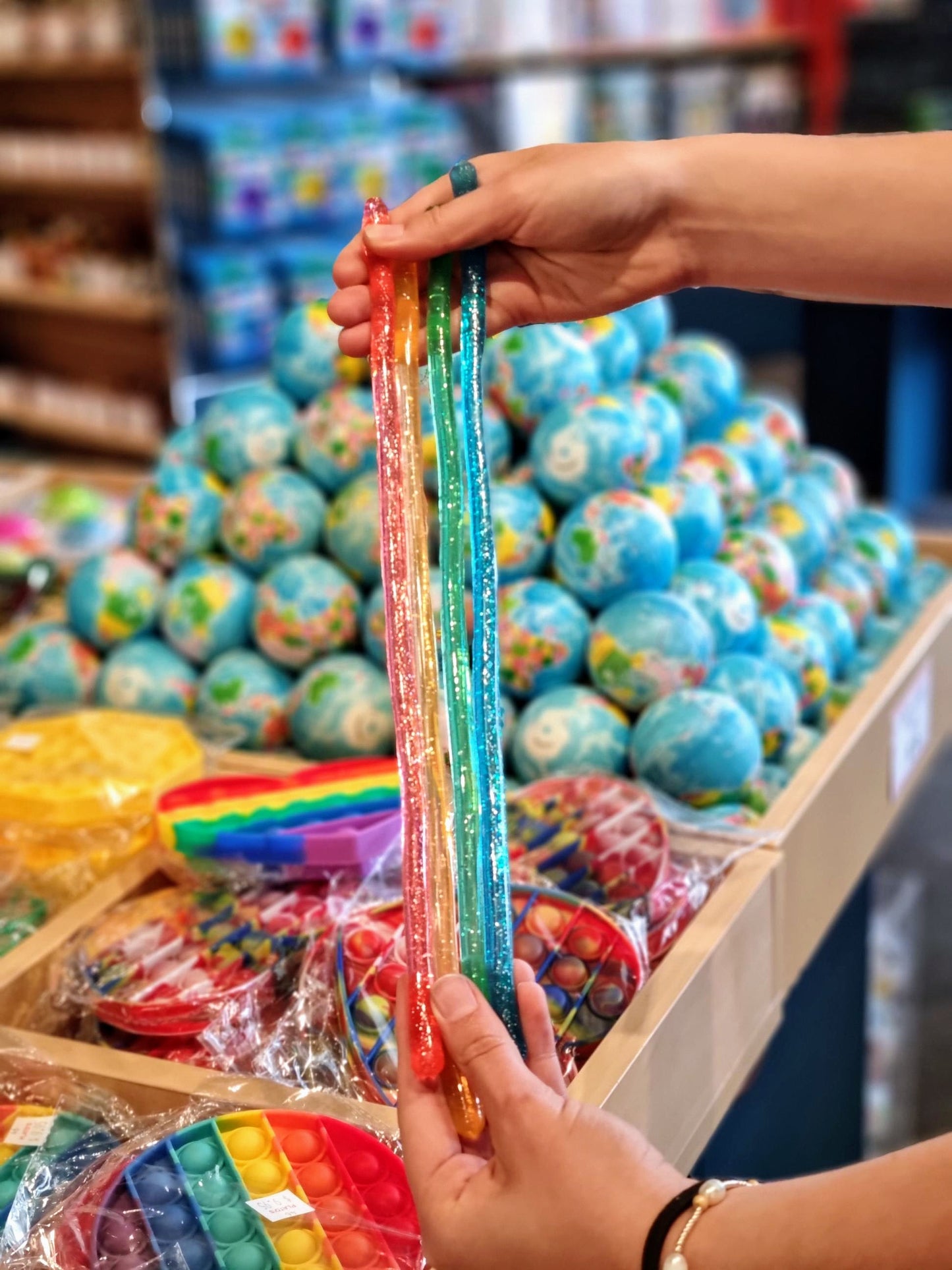 Monkey Noodle Stretchy Sensory String With Glitter