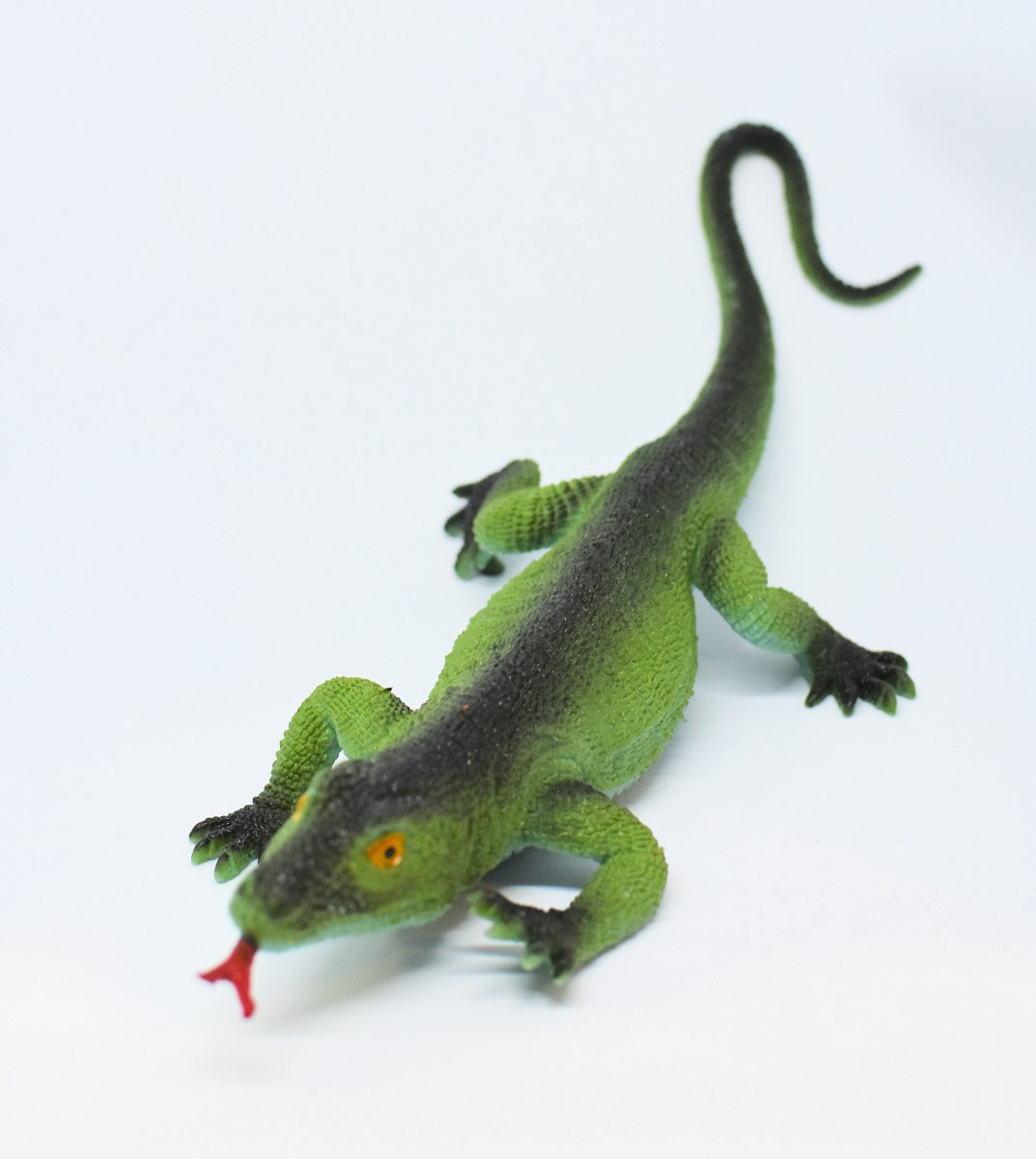 Lizard Sensory Stretchy Lizard Assorted Large Sensory Toy – Plato's Wonder. Create ...